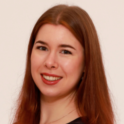 Elisa Oertel, Beratungsteam